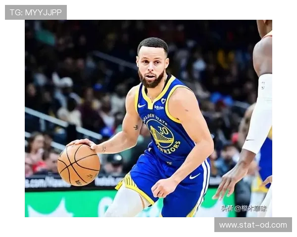 无球切入为库里拉开空间，效率较去年提升